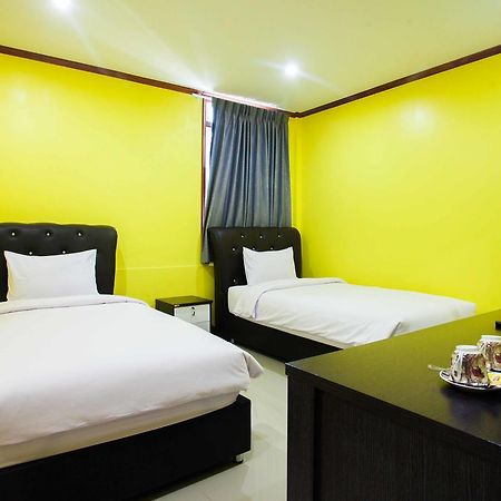 Grand Omari Hotell Bangkok Exteriör bild